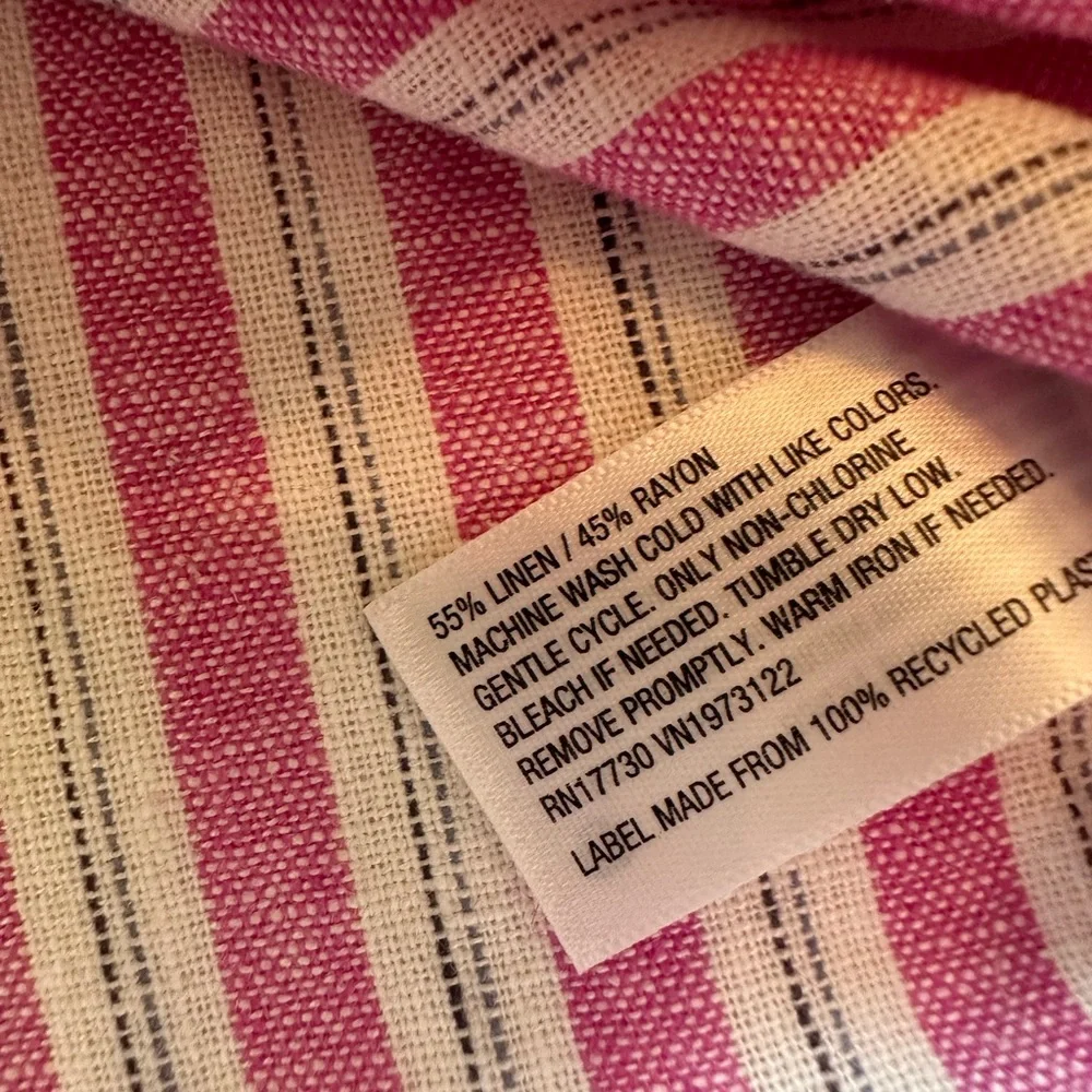 Universal Thread striped button up top size Xsmall - Picture 7 of 7